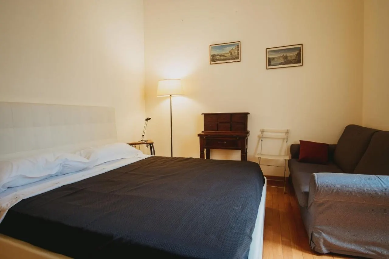 Guest house Rome Trevi Rooms & Apartments