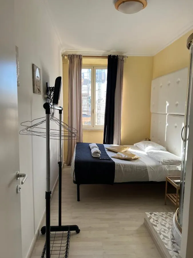 Guest house Rome Trevi Rooms & Apartments Italy