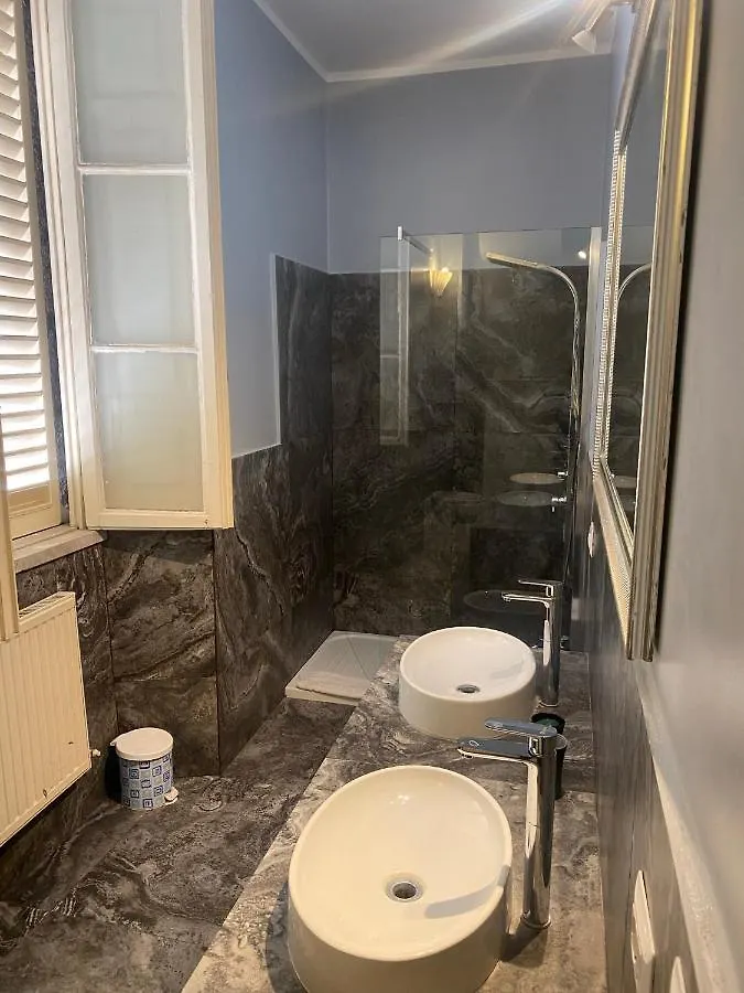 Rome Trevi Rooms & Apartments Italy