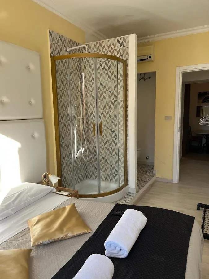 Rome Trevi Rooms & Apartments
