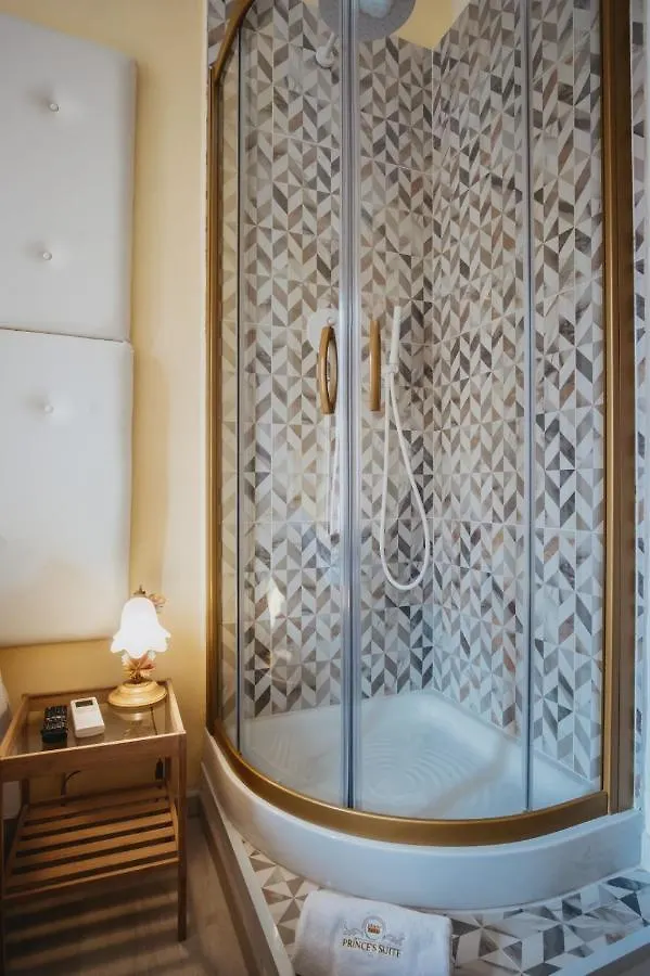 Rome Trevi Rooms & Apartments Guest house