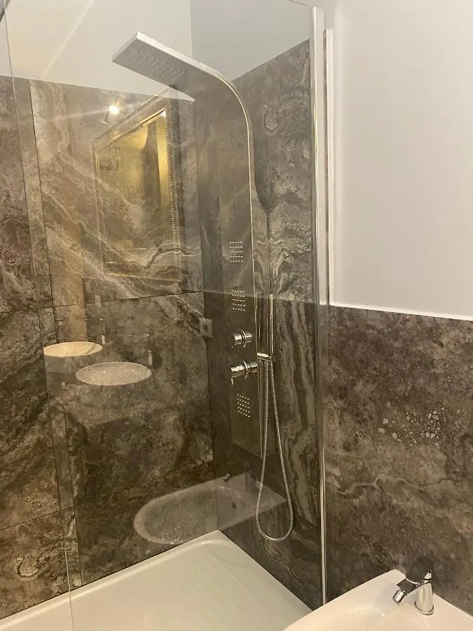 Guest house Rome Trevi Rooms & Apartments